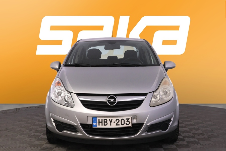 Opel Corsa vaihtoauto