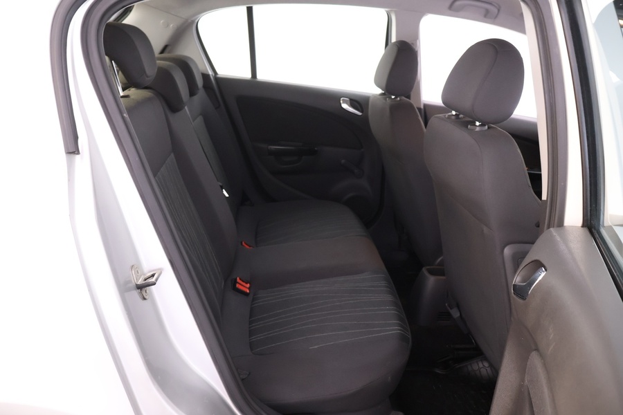 Opel Corsa vaihtoauto