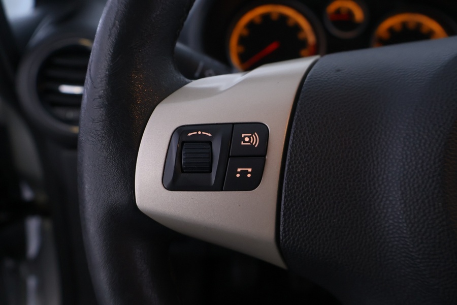 Opel Corsa vaihtoauto