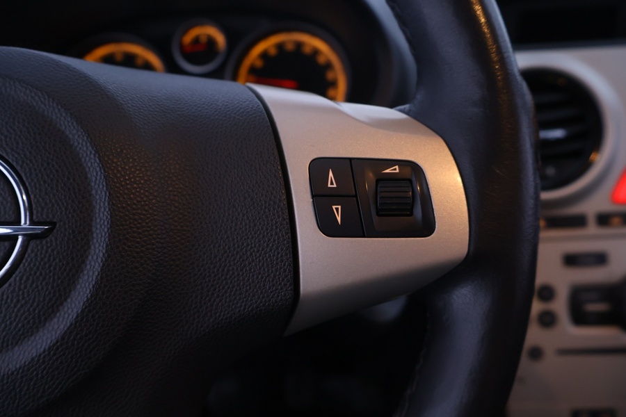 Opel Corsa vaihtoauto