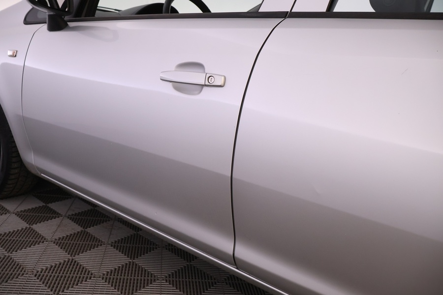 Opel Corsa vaihtoauto