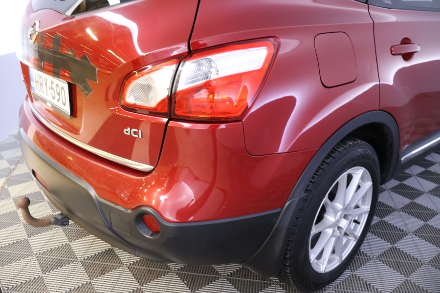 Nissan Qashqai+2 vaihtoauto