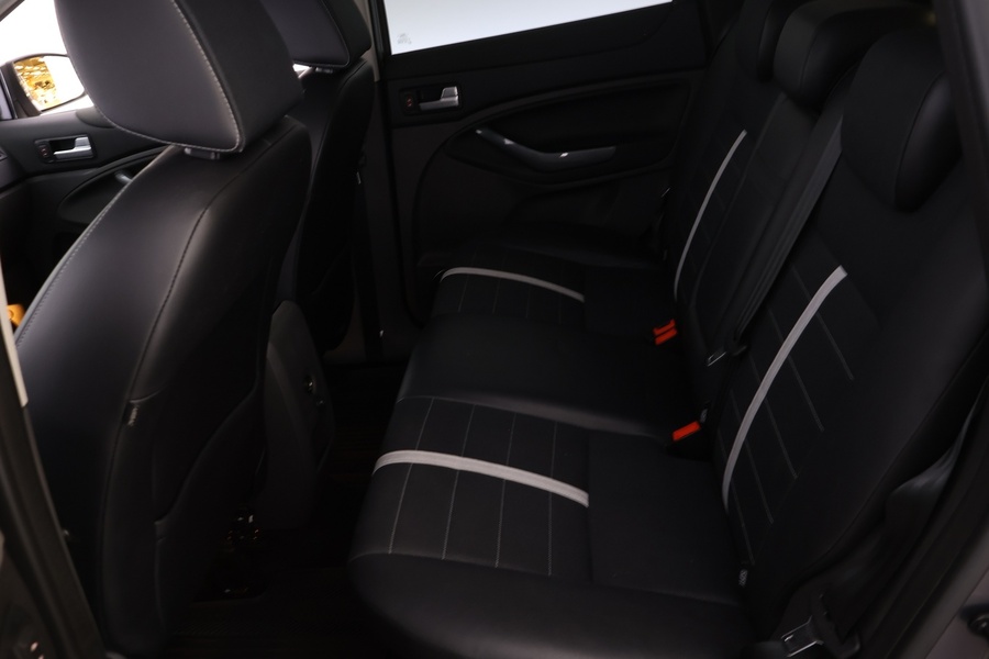 Ford Kuga vaihtoauto