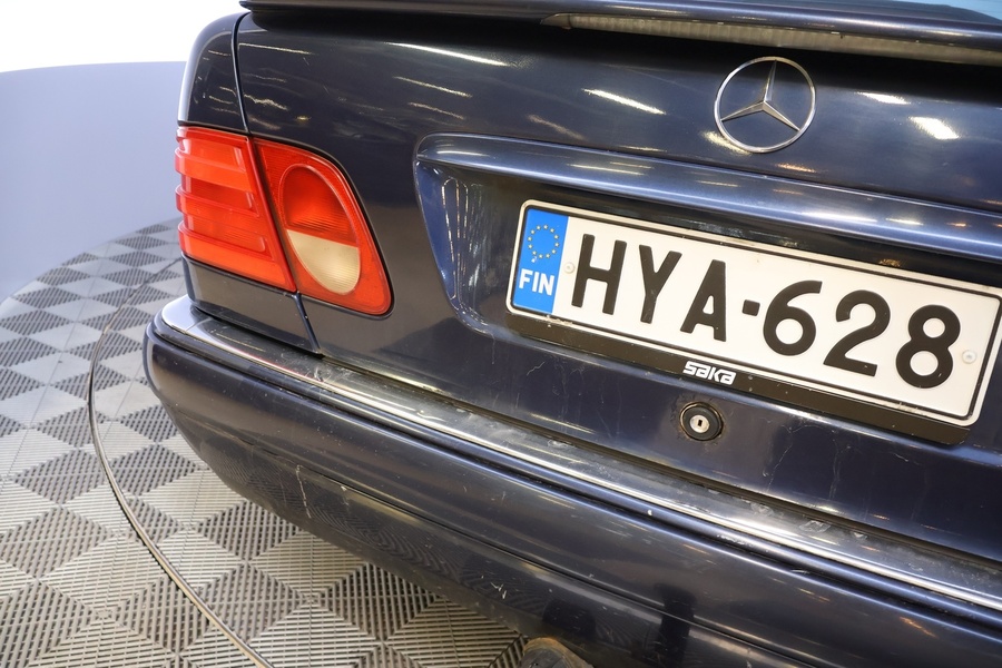 Mercedes-Benz E vaihtoauto