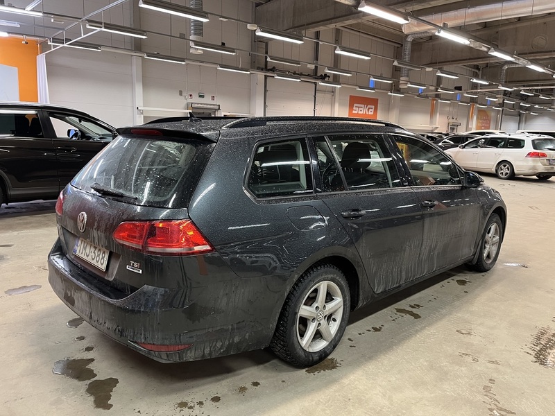 Volkswagen Golf vaihtoauto
