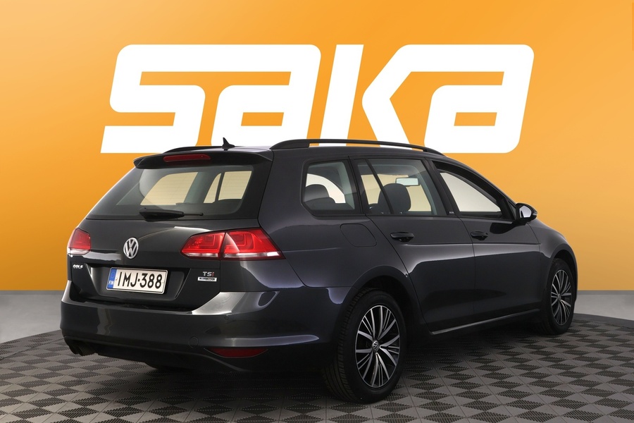 Volkswagen Golf vaihtoauto