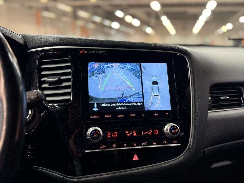 Mitsubishi Outlander PHEV vaihtoauto