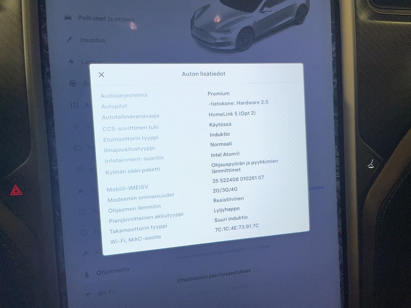 Tesla Model S vaihtoauto