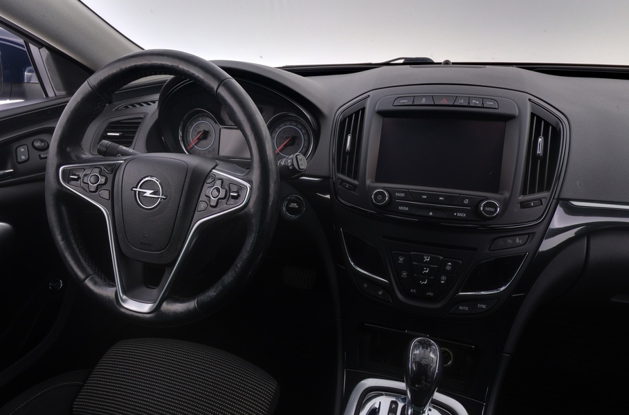 Opel Insignia vaihtoauto