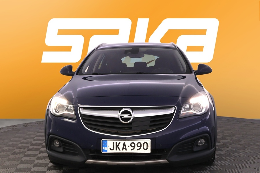 Opel Insignia vaihtoauto