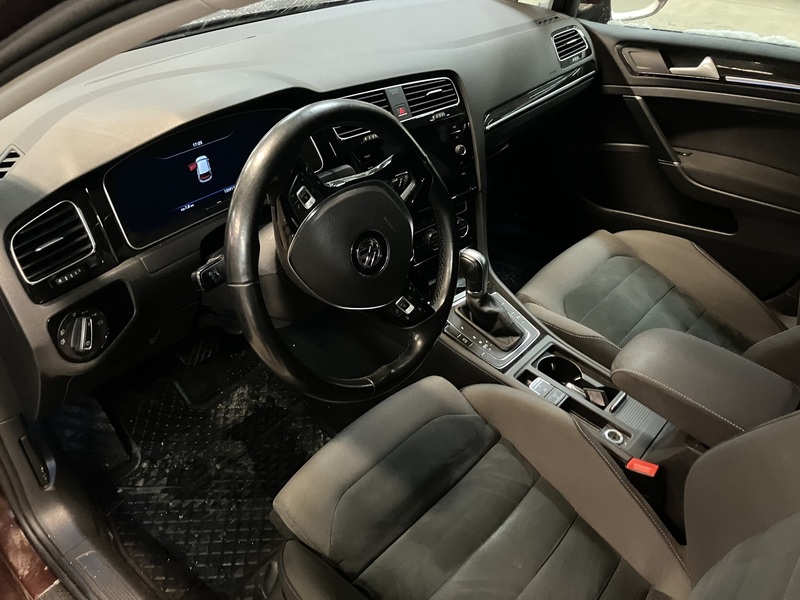 Volkswagen Golf vaihtoauto