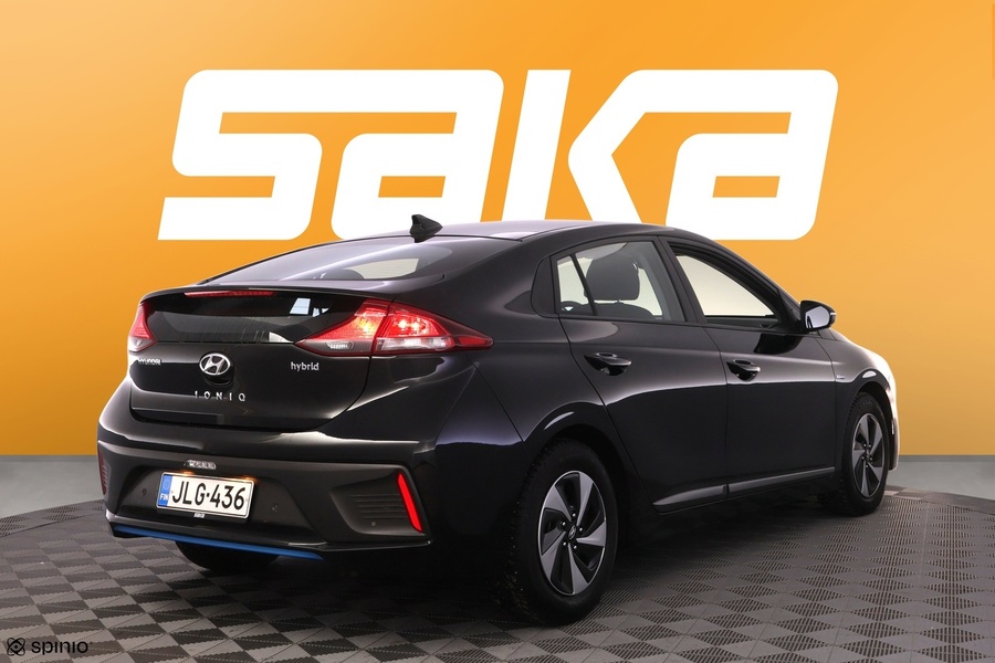 Hyundai IONIQ hybrid vaihtoauto