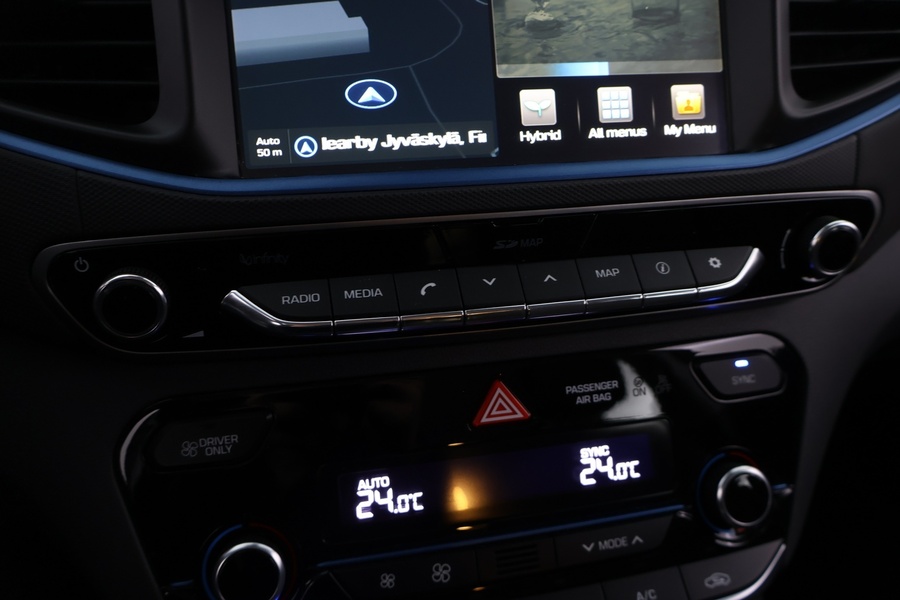 Hyundai IONIQ hybrid vaihtoauto