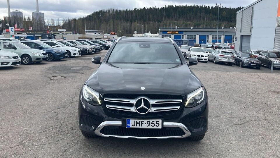 Mercedes-Benz GLC vaihtoauto