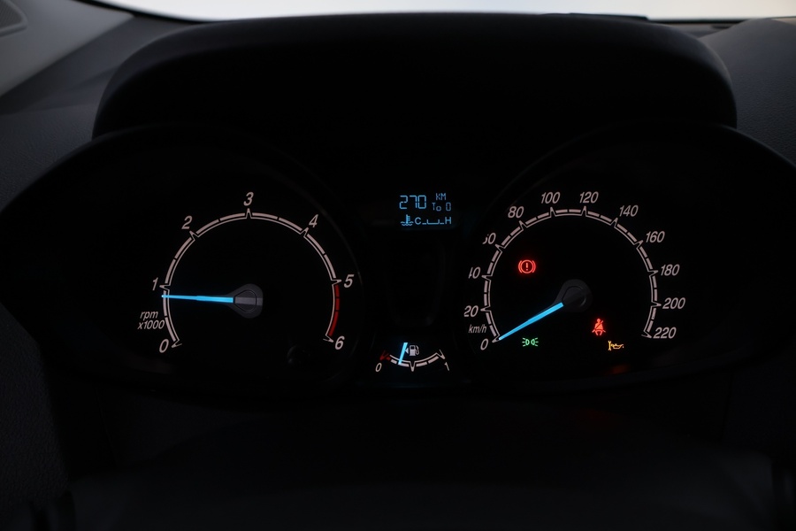 Ford Transit Courier vaihtoauto