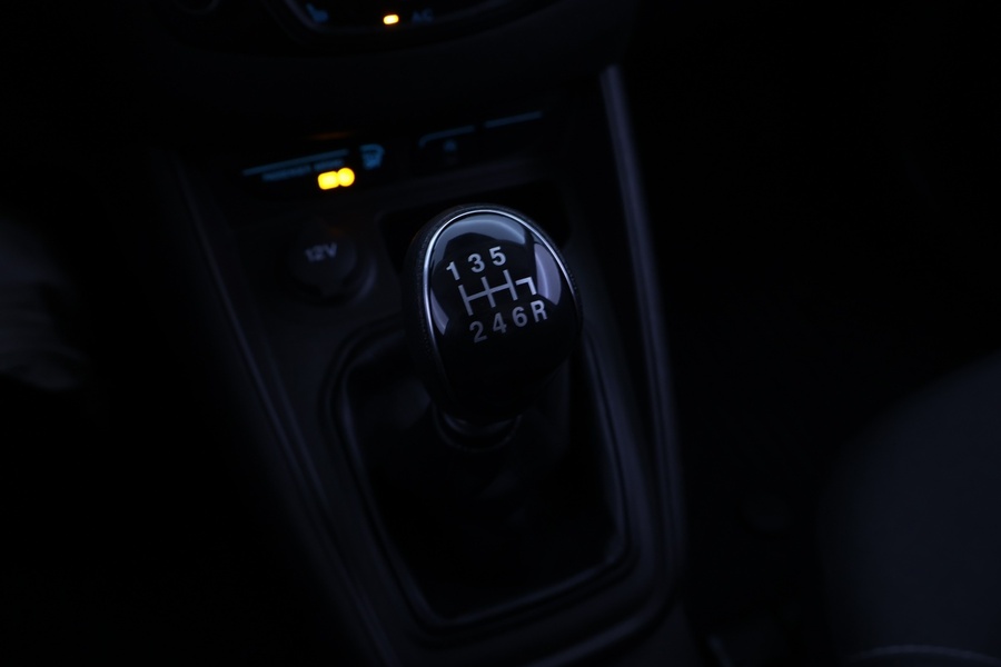 Ford Transit Courier vaihtoauto