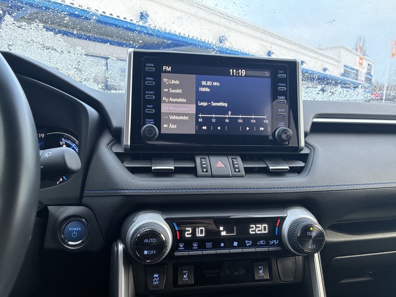 Toyota RAV4 vaihtoauto