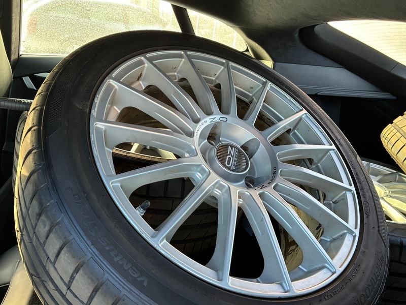 Tesla Model S vaihtoauto