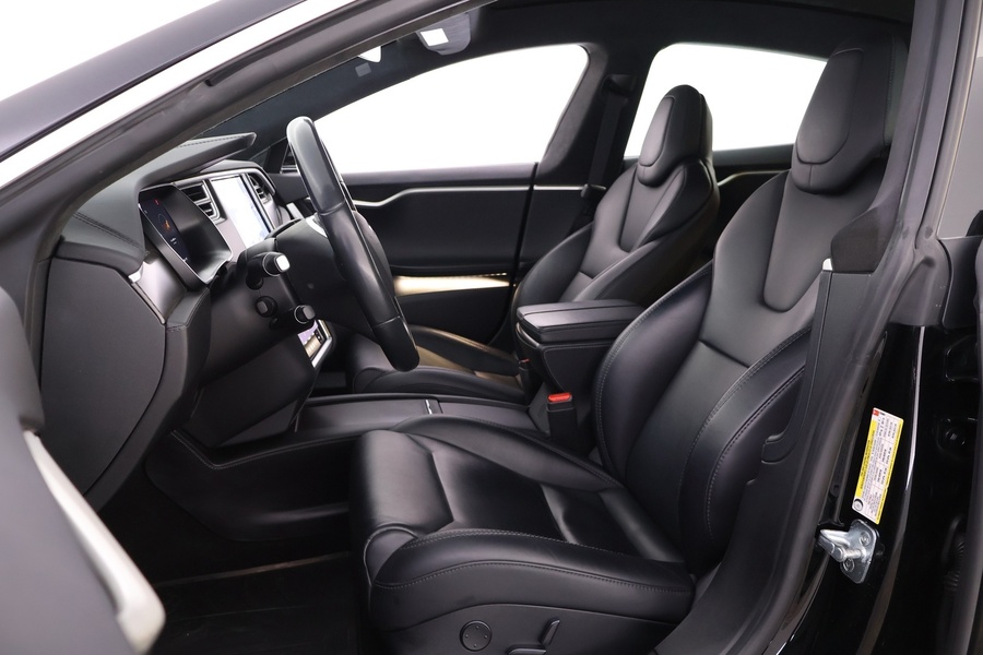 Tesla Model S vaihtoauto