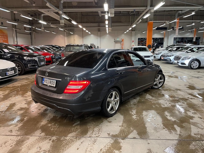 Mercedes-Benz C vaihtoauto