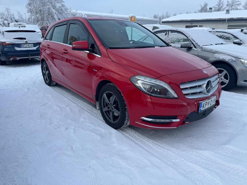 Mercedes-Benz B vaihtoauto
