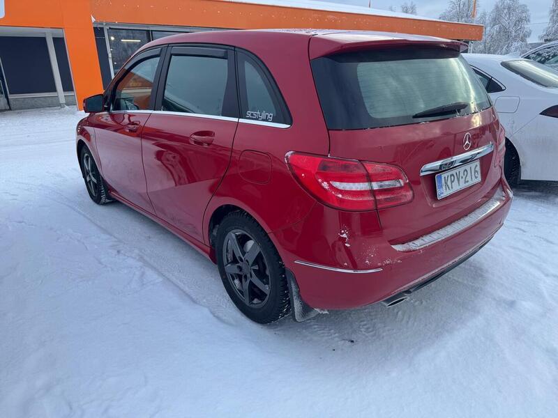 Mercedes-Benz B vaihtoauto