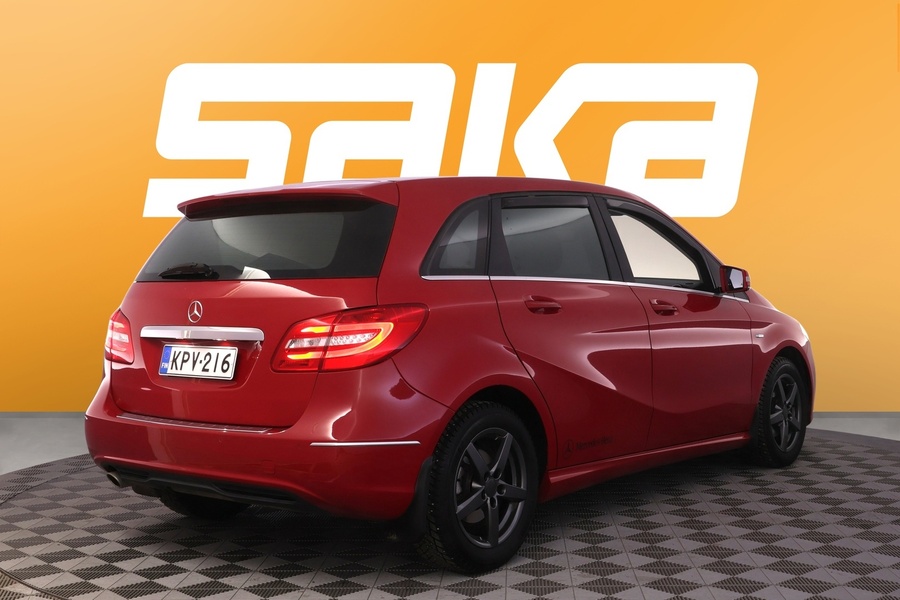 Mercedes-Benz B vaihtoauto