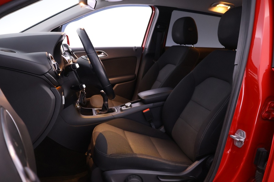 Mercedes-Benz B vaihtoauto