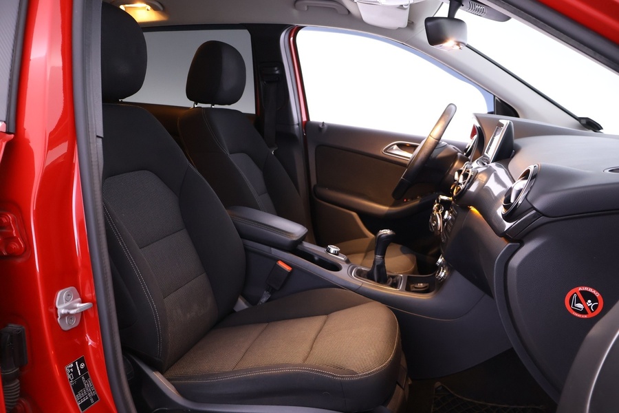 Mercedes-Benz B vaihtoauto