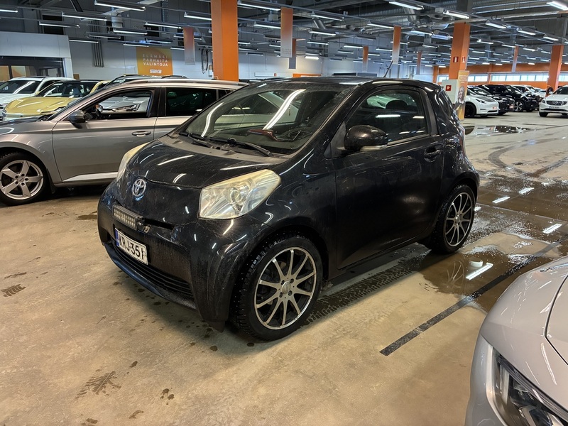 Toyota iQ vaihtoauto