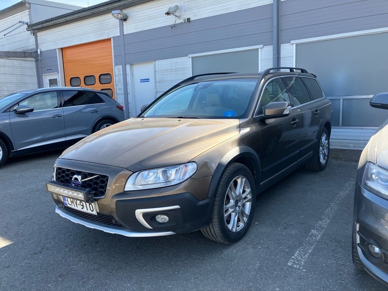 Volvo XC70 vaihtoauto