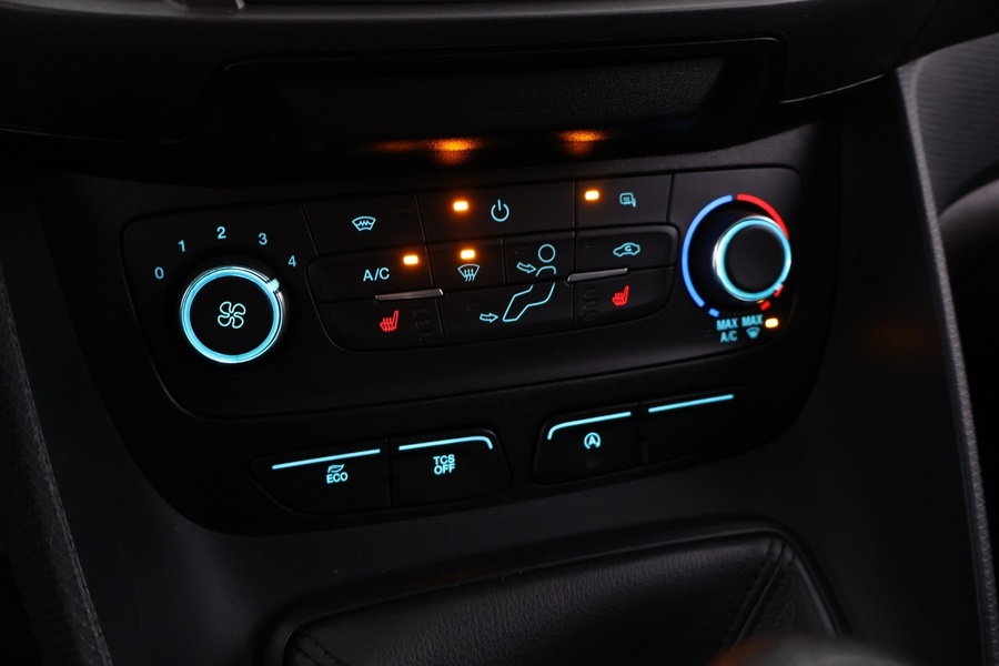 Ford Transit Connect vaihtoauto