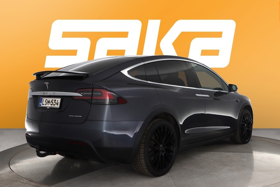 Tesla Model X vaihtoauto