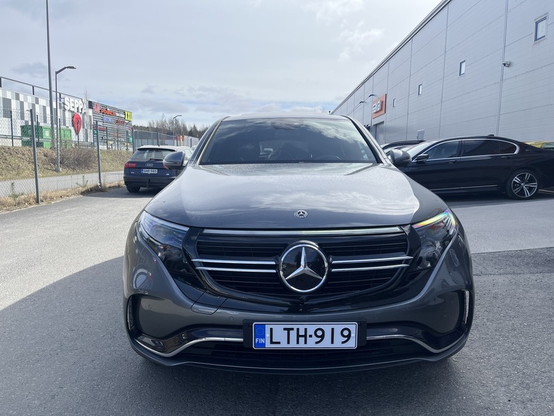 Mercedes-Benz EQC vaihtoauto