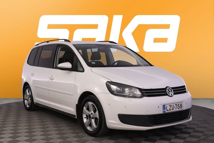 Volkswagen Touran vaihtoauto