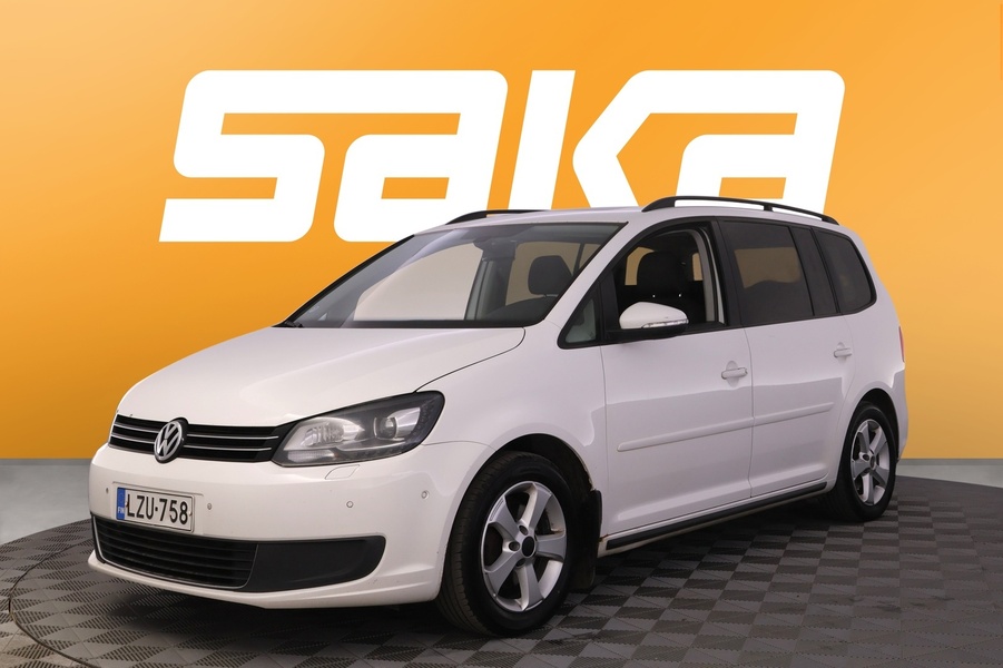 Volkswagen Touran vaihtoauto