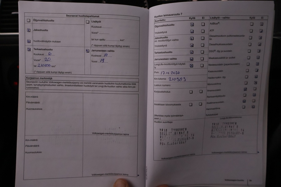 Volkswagen Touran vaihtoauto