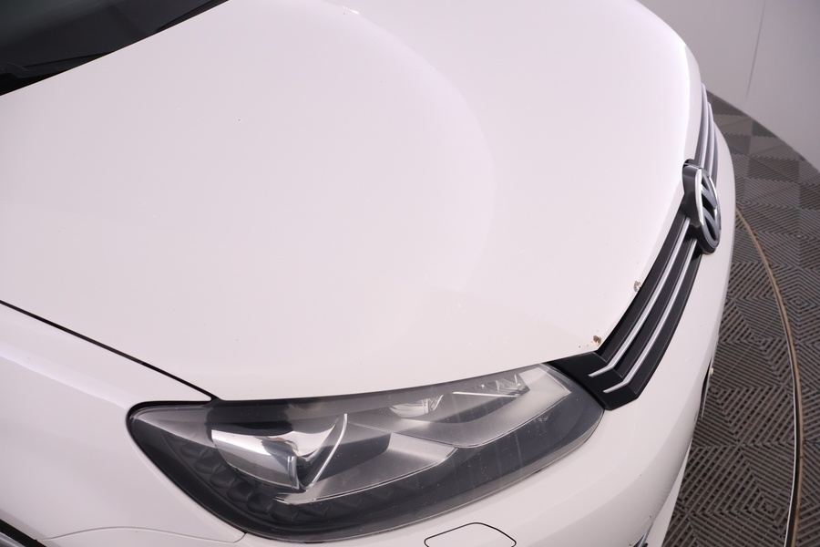 Volkswagen Touran vaihtoauto