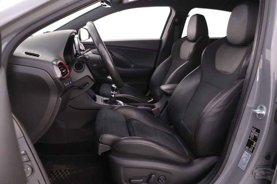 Hyundai i30 Fastback vaihtoauto