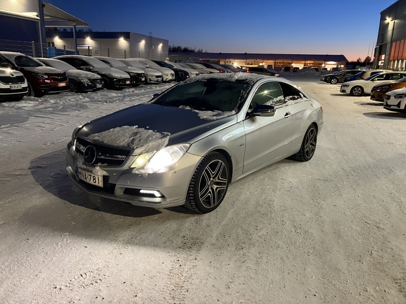 Mercedes-Benz E vaihtoauto