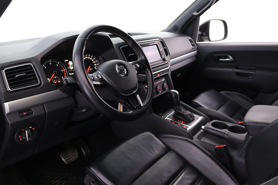 Volkswagen Amarok vaihtoauto