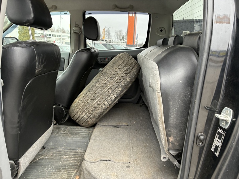 Toyota Hilux vaihtoauto