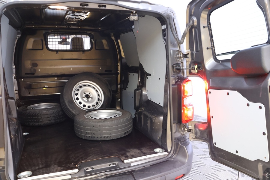 Toyota Proace vaihtoauto