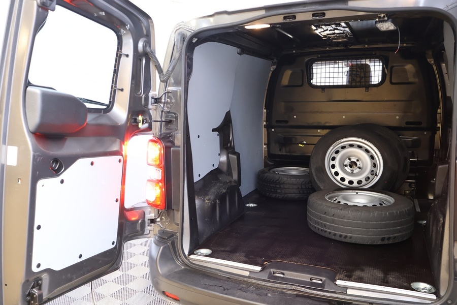 Toyota Proace vaihtoauto