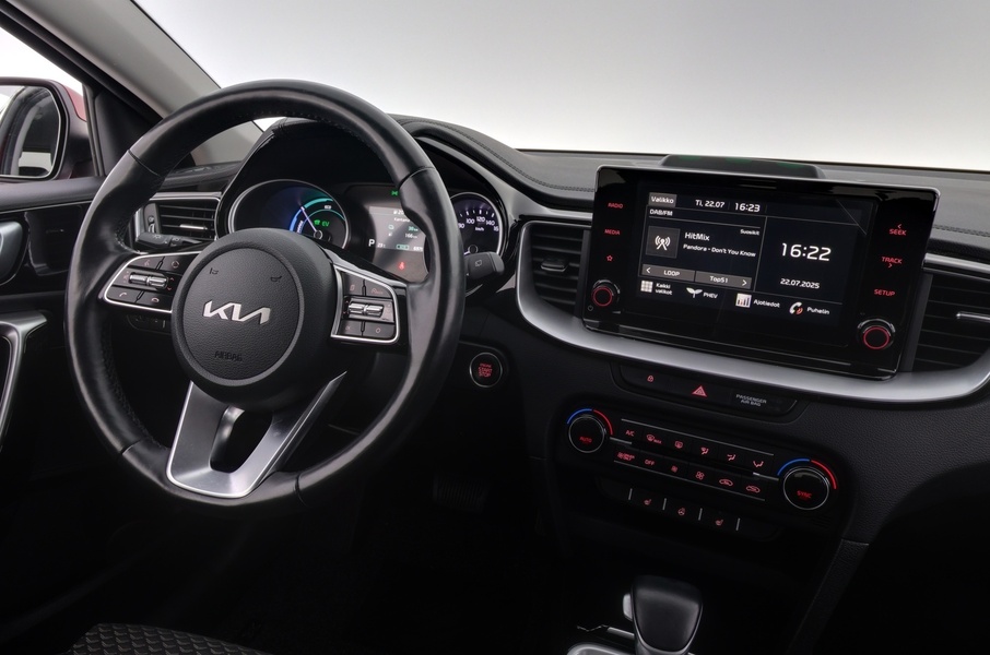Kia XCeed vaihtoauto