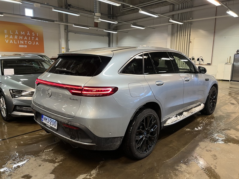Mercedes-Benz EQC vaihtoauto