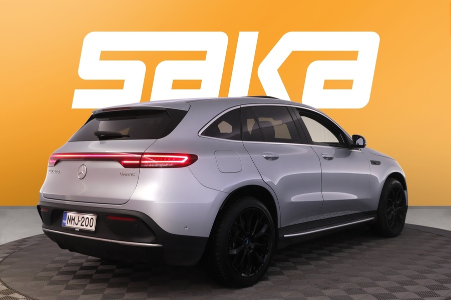 Mercedes-Benz EQC vaihtoauto