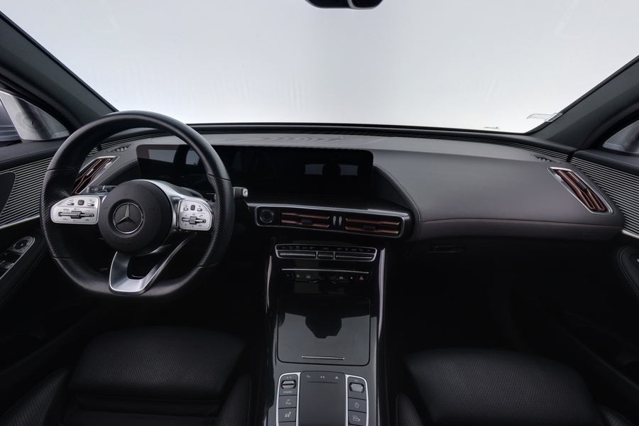 Mercedes-Benz EQC vaihtoauto