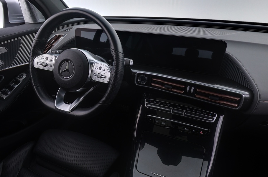 Mercedes-Benz EQC vaihtoauto