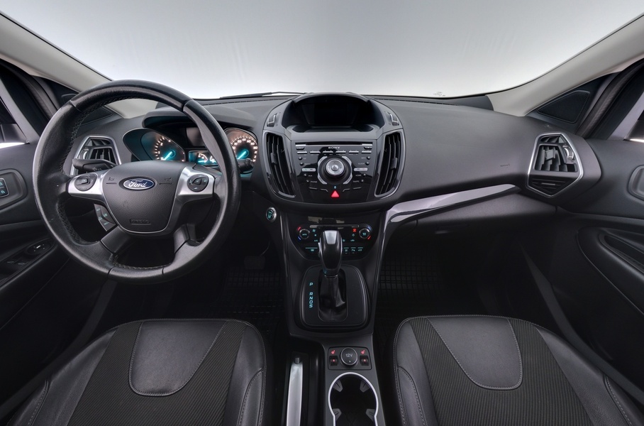 Ford Kuga vaihtoauto